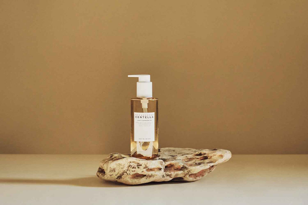 [Skin1004] Madagascar Centella Light Cleansing Oil - 2 Size