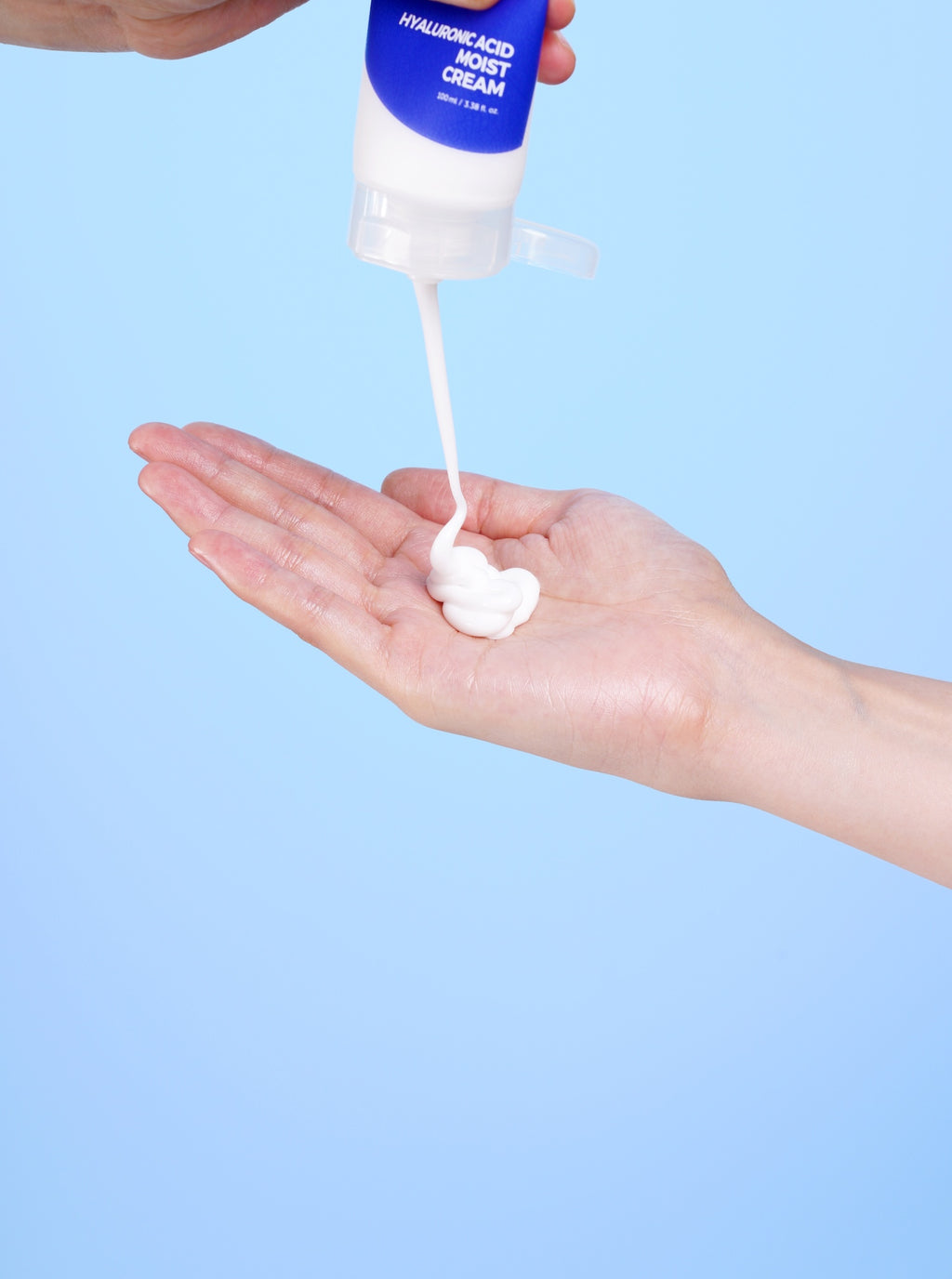 [Isntree] Hyaluronic Acid Moist Cream 100ml - Glamful-Beauty.com