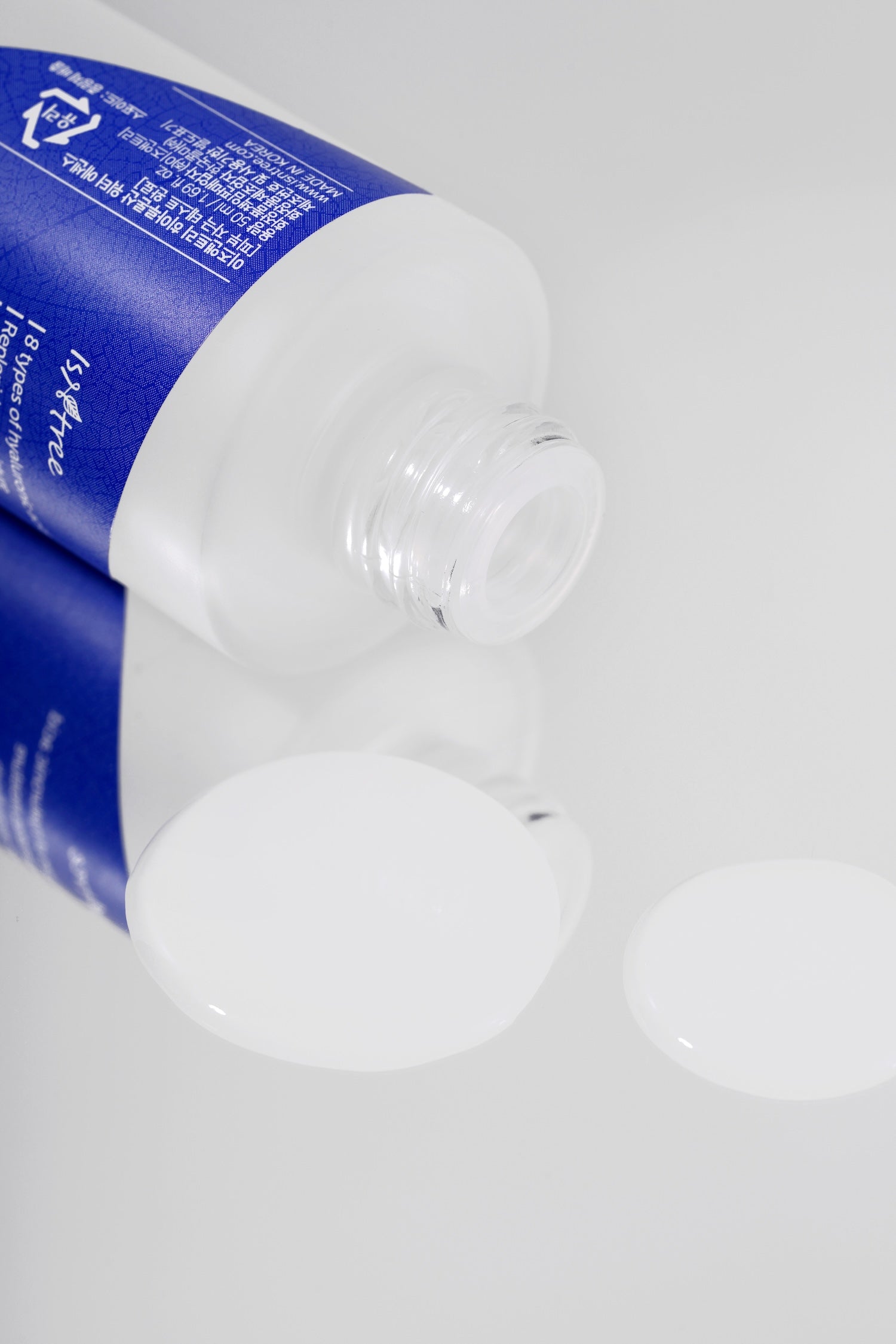 [isntree] Hyaluronic Acid Water Essence 50ml - Glamful-Beauty.com